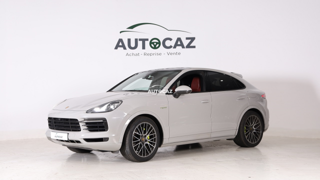 PORSCHE CAYENNE 2020 - Casablanca